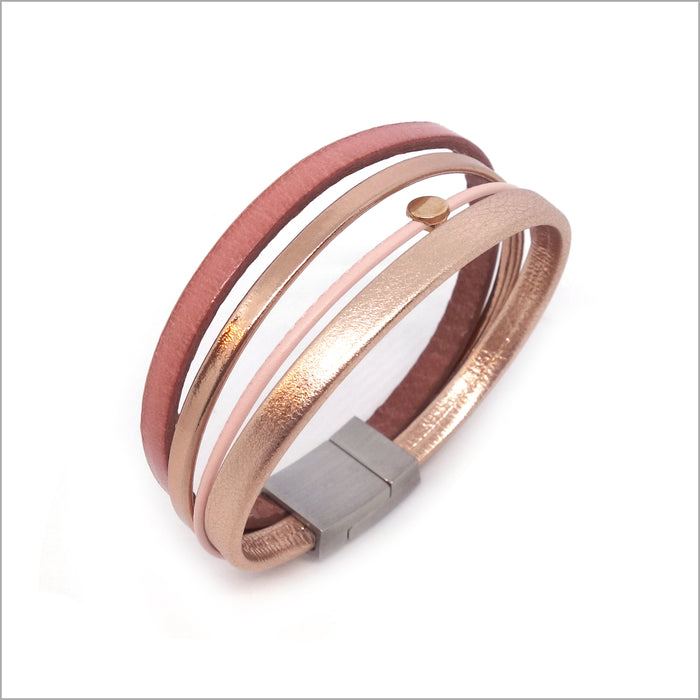 Bracelet femme multi-rangs magnétique cuirs bois de rose et or rose