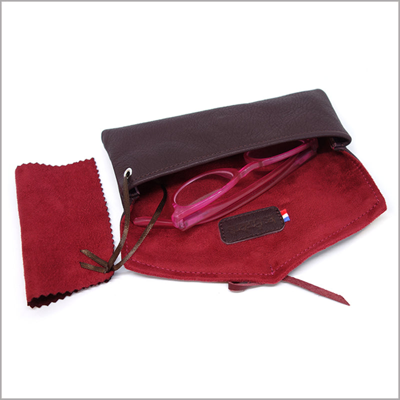 Glasses case in soft burgundy aubergine leather