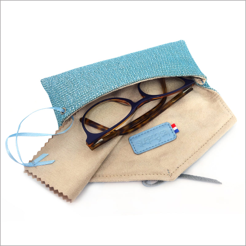 Soft glasses case in blue linen and silver lurex