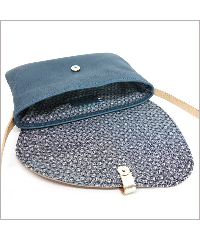 Petit sac à bandoulière réglable en cuir bleu ardoise et nude